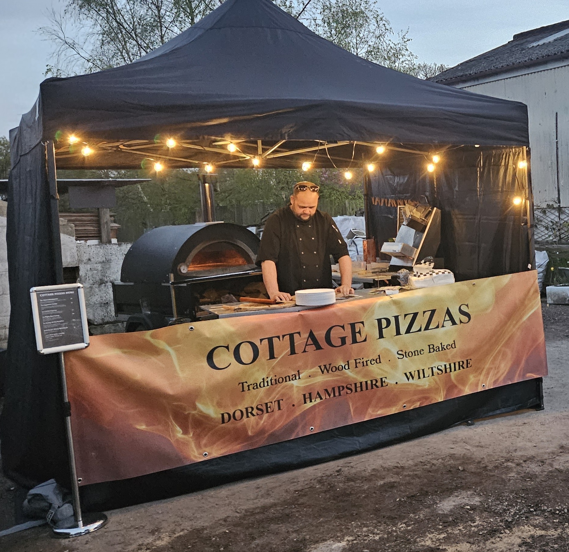 Cottage Pizzas | Mobile Traditional Wood Fired Pizzas